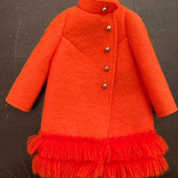 Barbie by Mattel Vintage 1970’s Fiery Felt Orange coat  and vintage suitcase - Picture 2 of 8